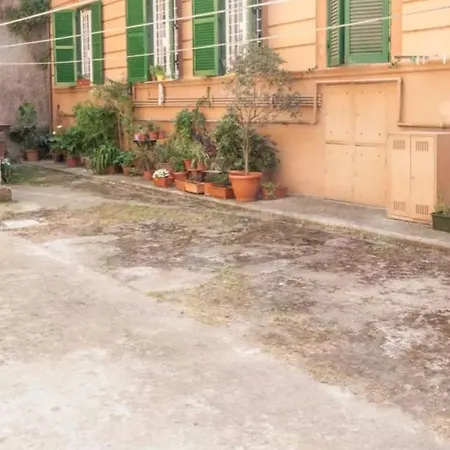 Flat Metro Garbatella * 罗马