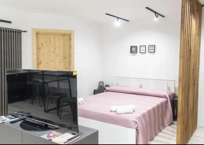 Flat Metro Garbatella Apartmán *