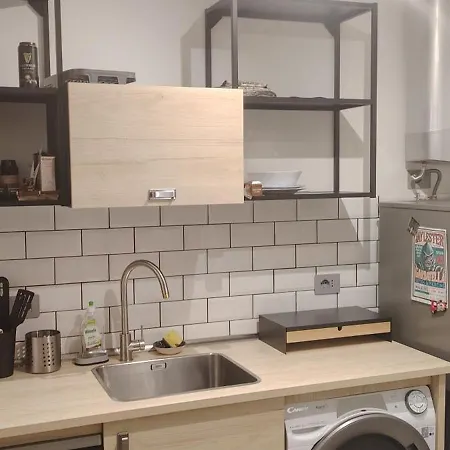 Flat Metro Garbatella